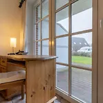 Haus-deichsfenne-app-1-eg Апартаменты *