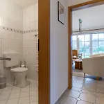 Апартаменты Haus-deichsfenne-app-1-eg Bohl