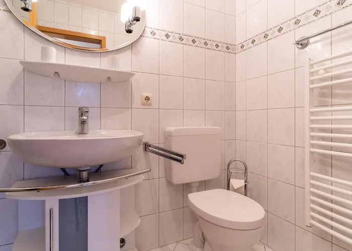 アパート Haus-deichsfenne-app-1-eg ザンクト・ペーター・オルディング